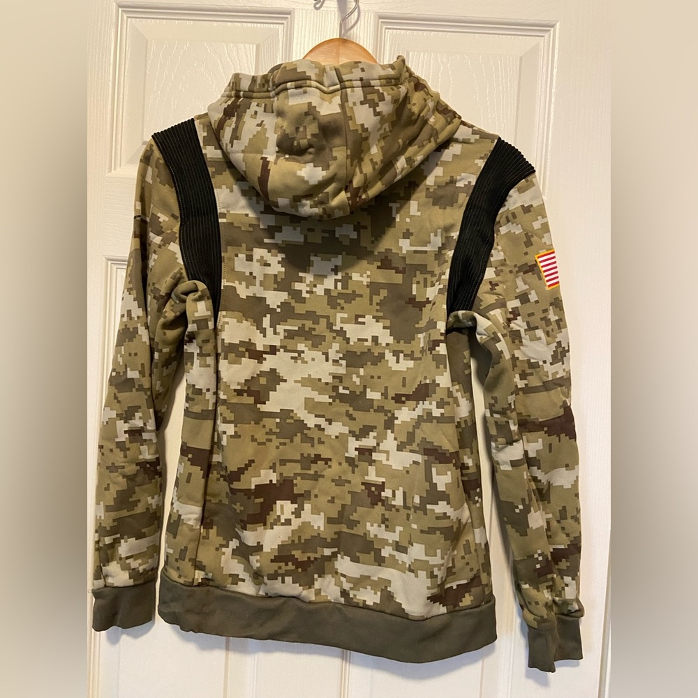 NIKE TAMPA BAY BUCS SALUTE TO SERVICE HOODIE TAN NFL Youth Large 14/16 - Picture 5 of 5